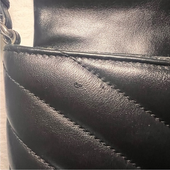 Saint Laurent Crossbody Bag Authentic - Picture 8 of 16